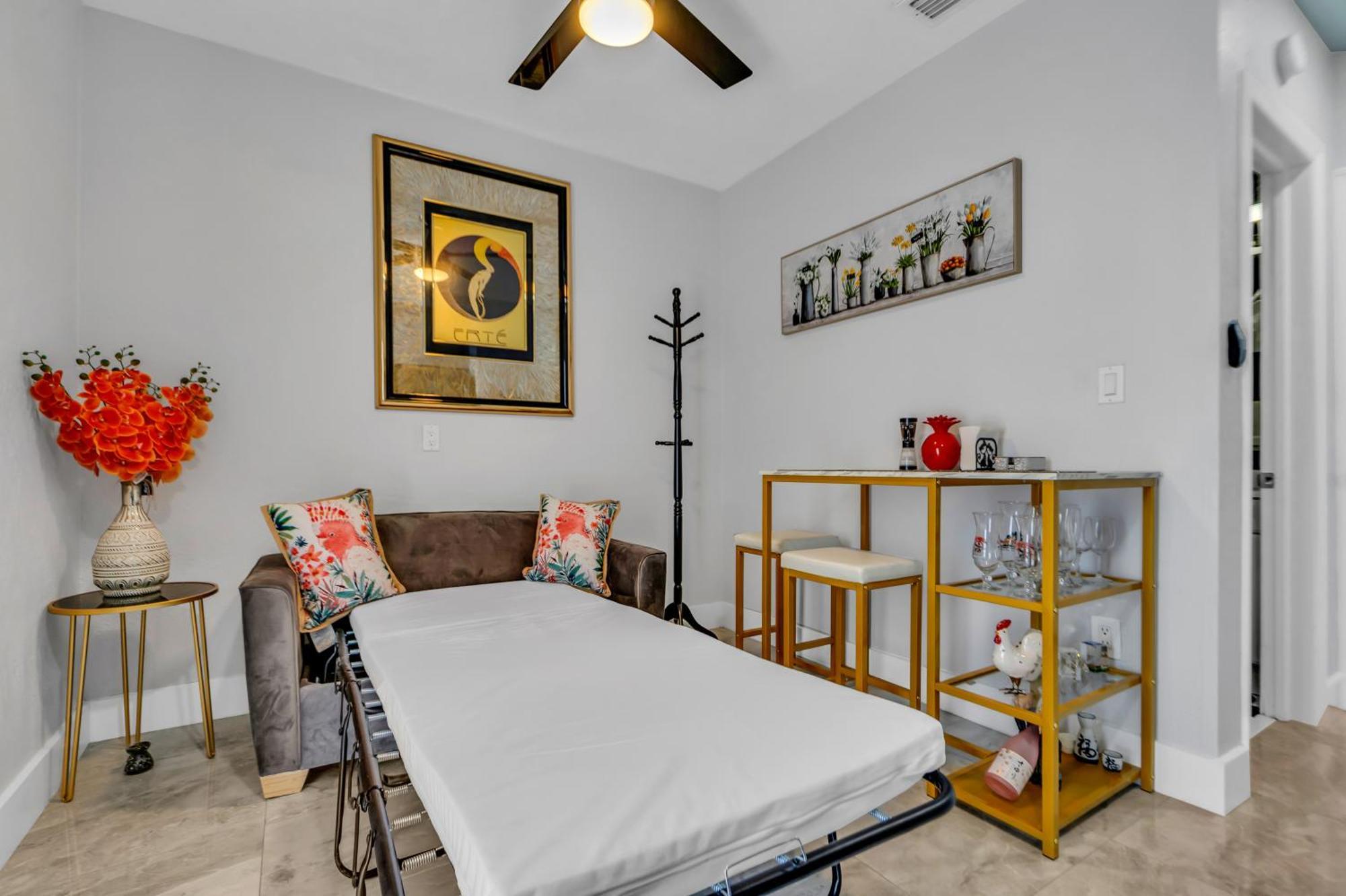 Little Gables Studio-Your Miami Escape-10Min Airport エクステリア 写真